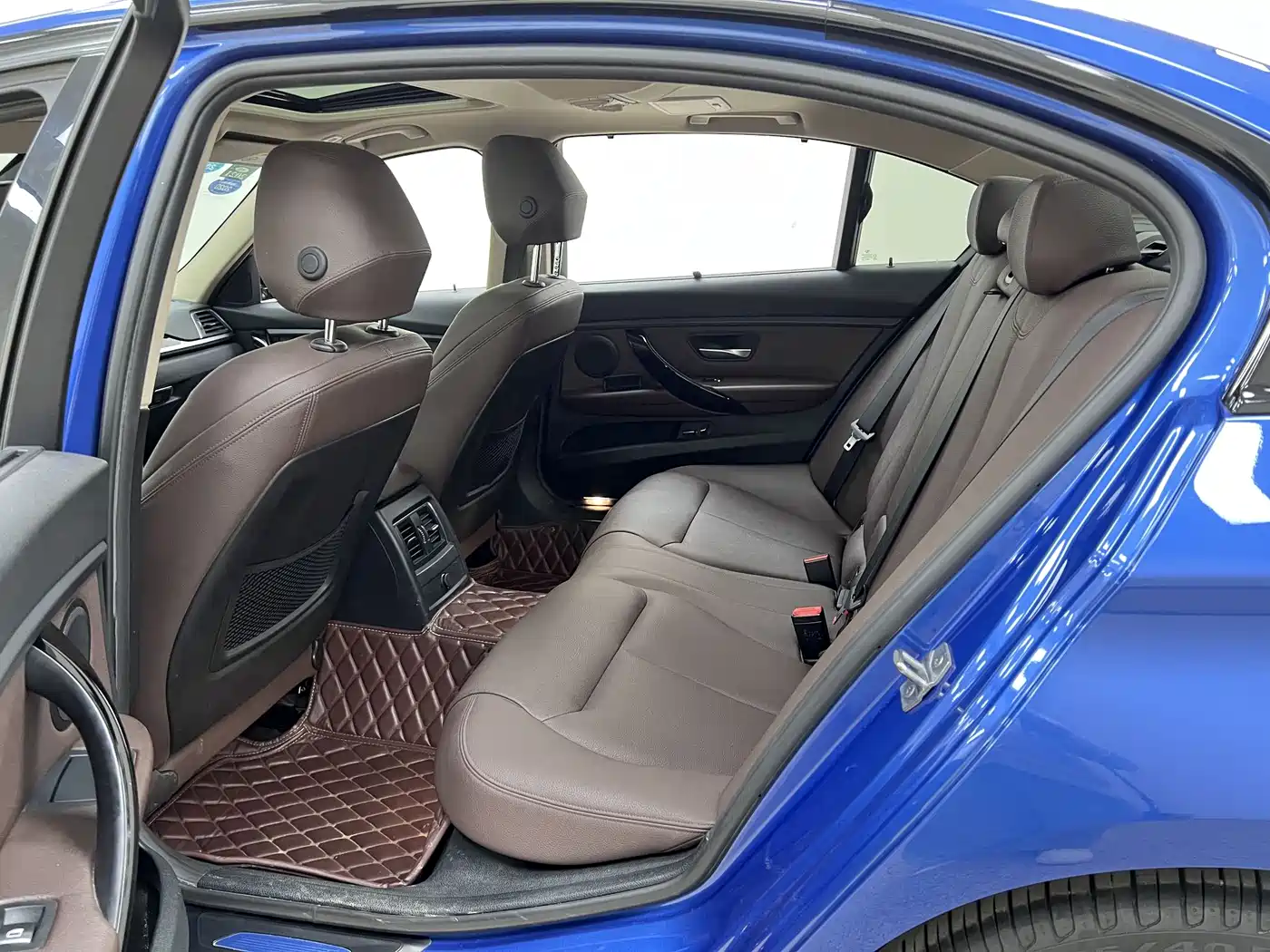 BMW 3 Series 2019 320Li M Sport Package фото 16