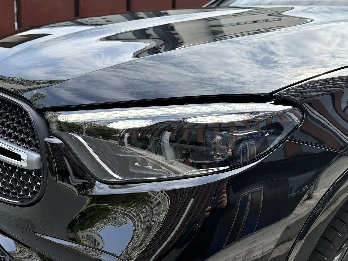 Mercedes-Benz GLC 2025 GLC 300 L 4MATIC Luxury 5-seater фото 4