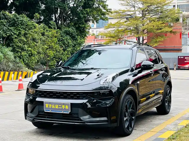 Lynk & Co 01 2021 2.0TD AWD Night Edition