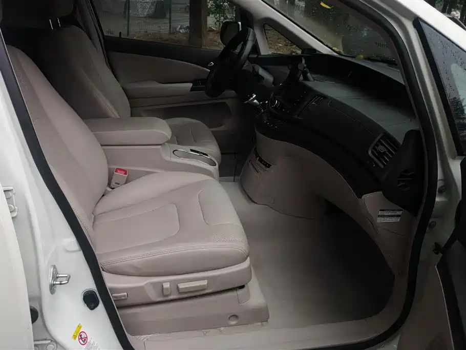 BYD e6 2016 400 Elite Edition фото 8