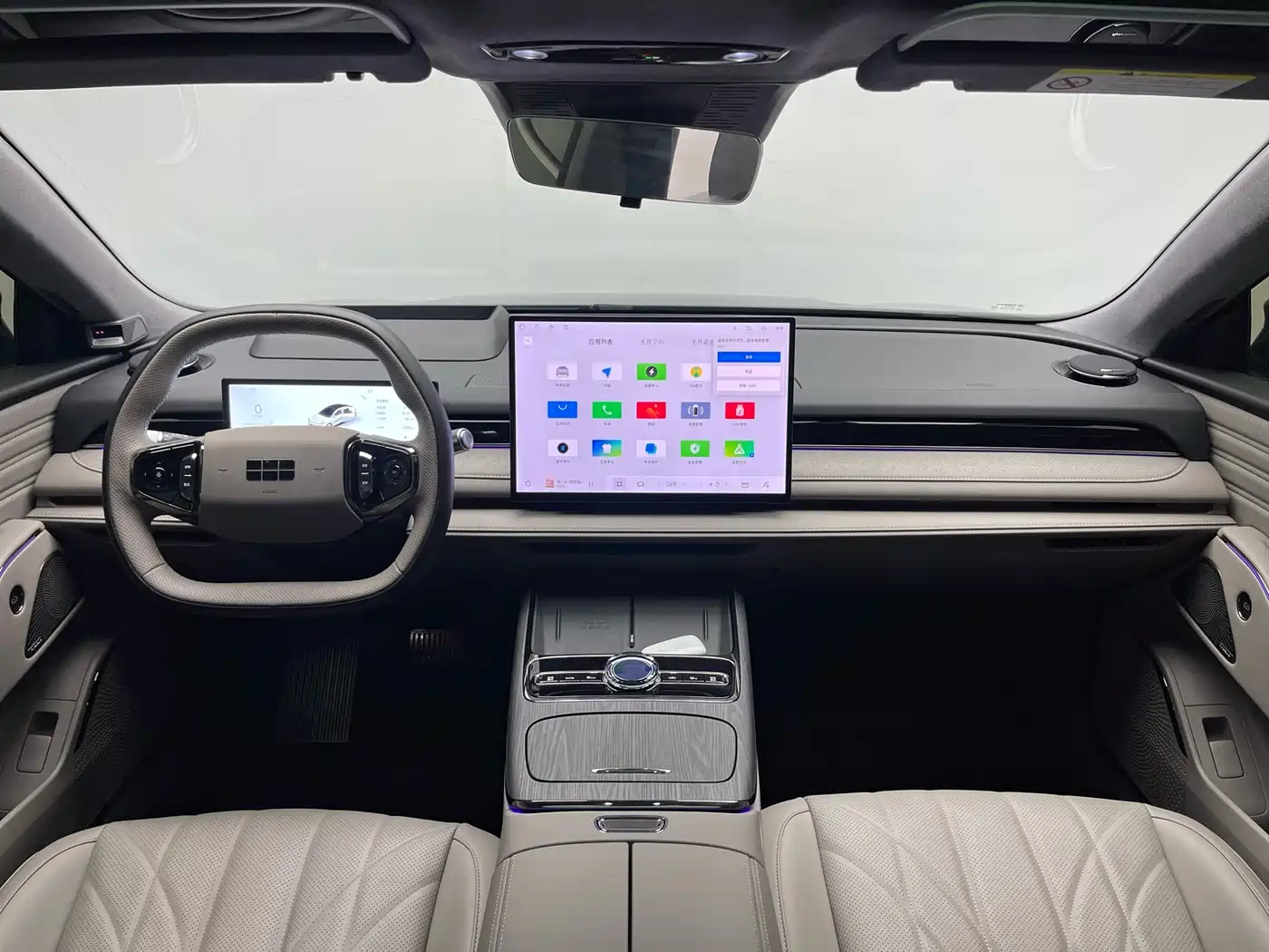 Geely Galaxy Galaxy Xingyao 8 2025 130km EM-P Starship Edition фото 8