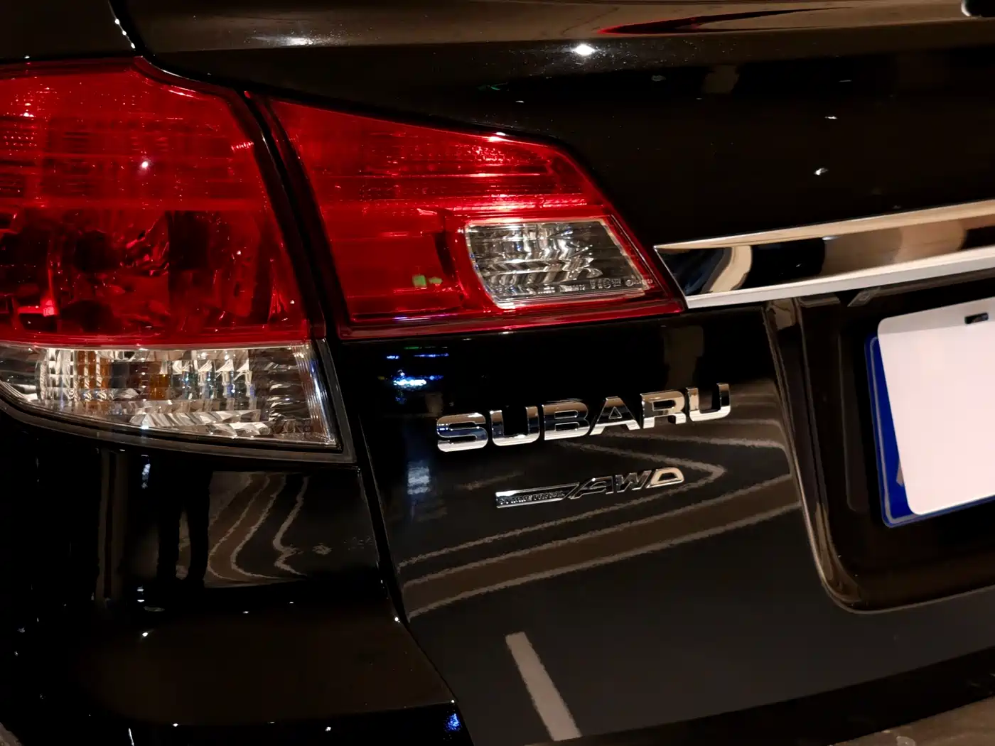 Subaru Outback 2012 2.5i Luxury Navigation Edition фото 17