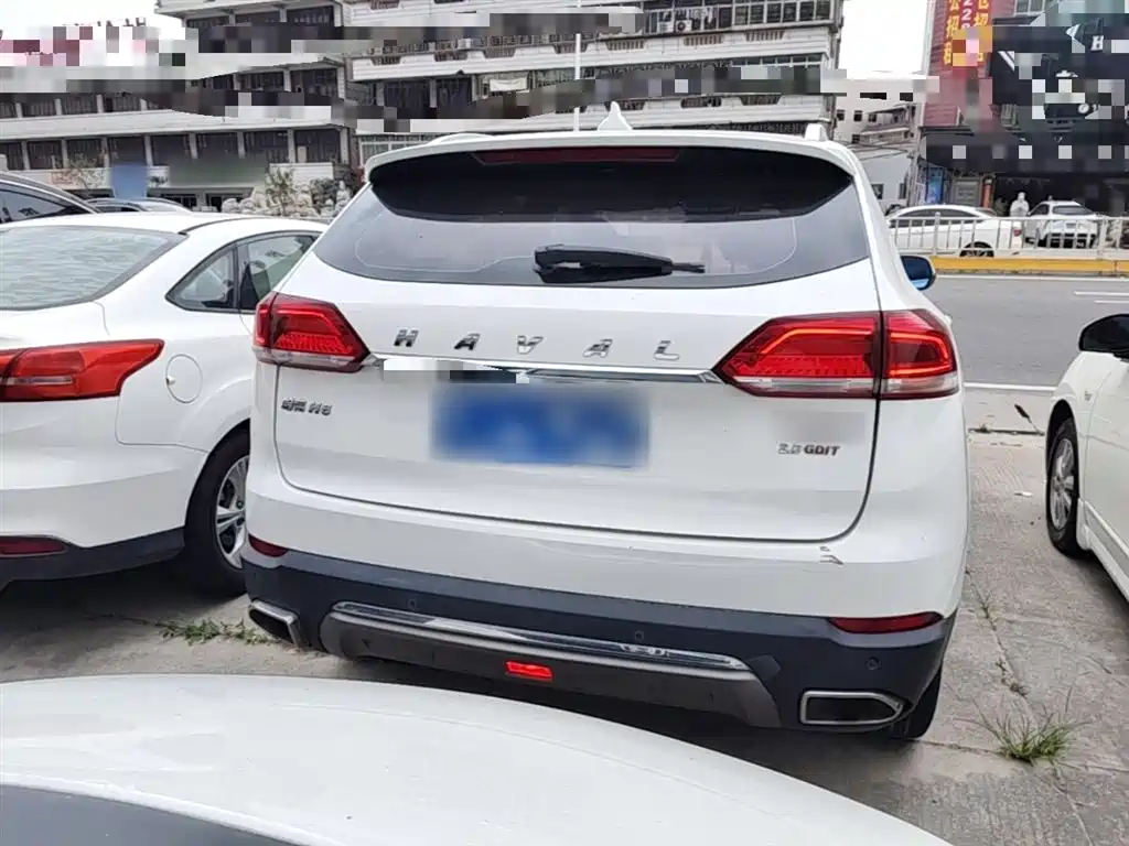 Photo 6 - Haval H6