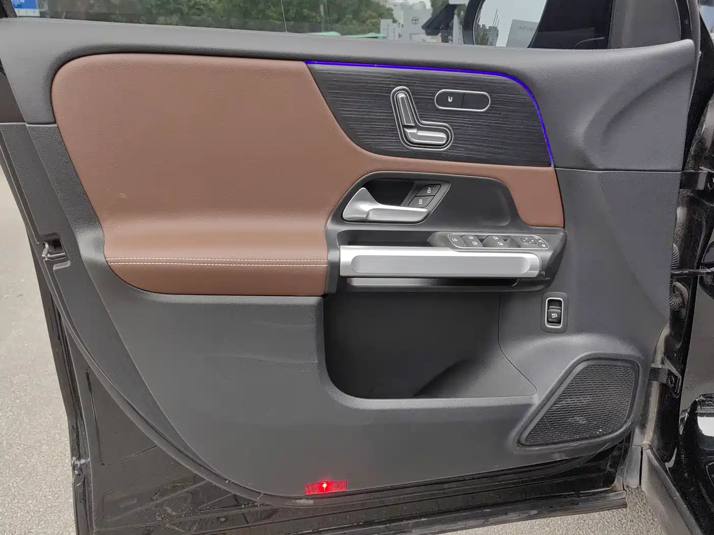 Mercedes-Benz GLB 2023 GLB 220 4MATIC фото 15