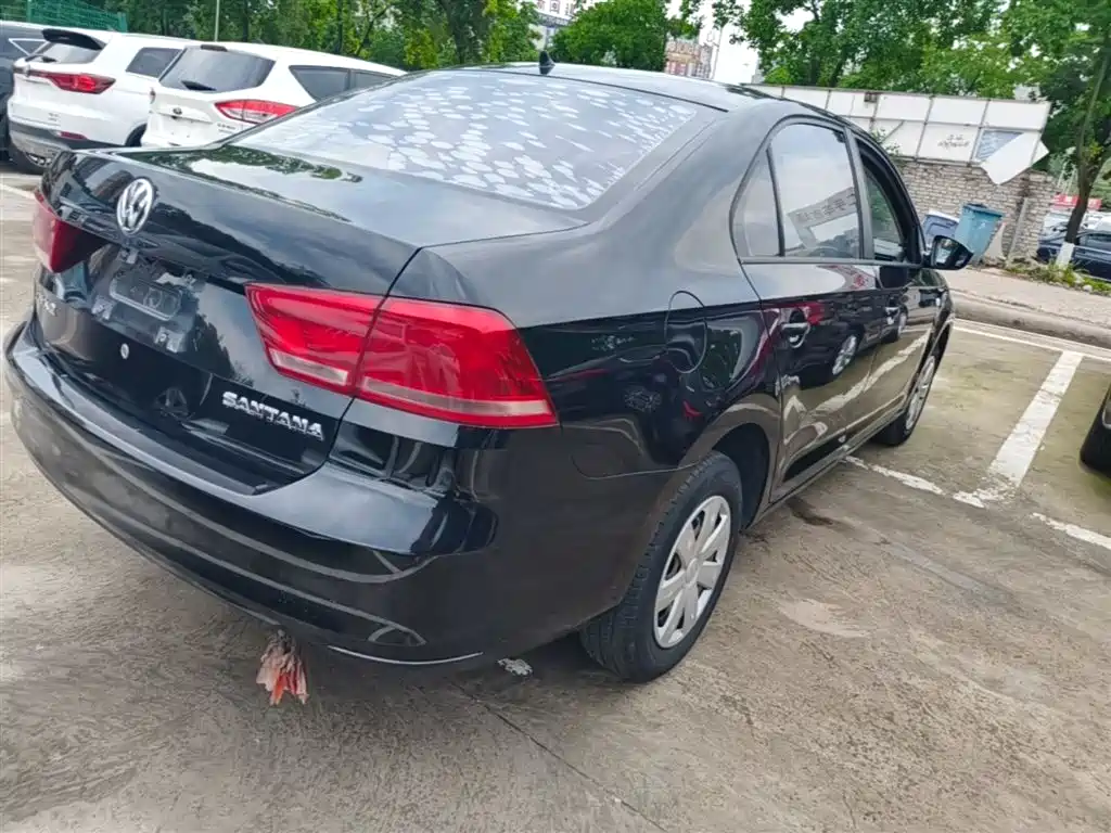Volkswagen Santana 2015 1.4L Manual Trend Edition фото 8