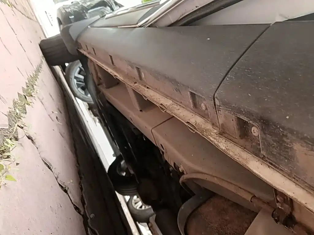 BAIC Huansu S3 2017 2017 1.5L Manual Luxury