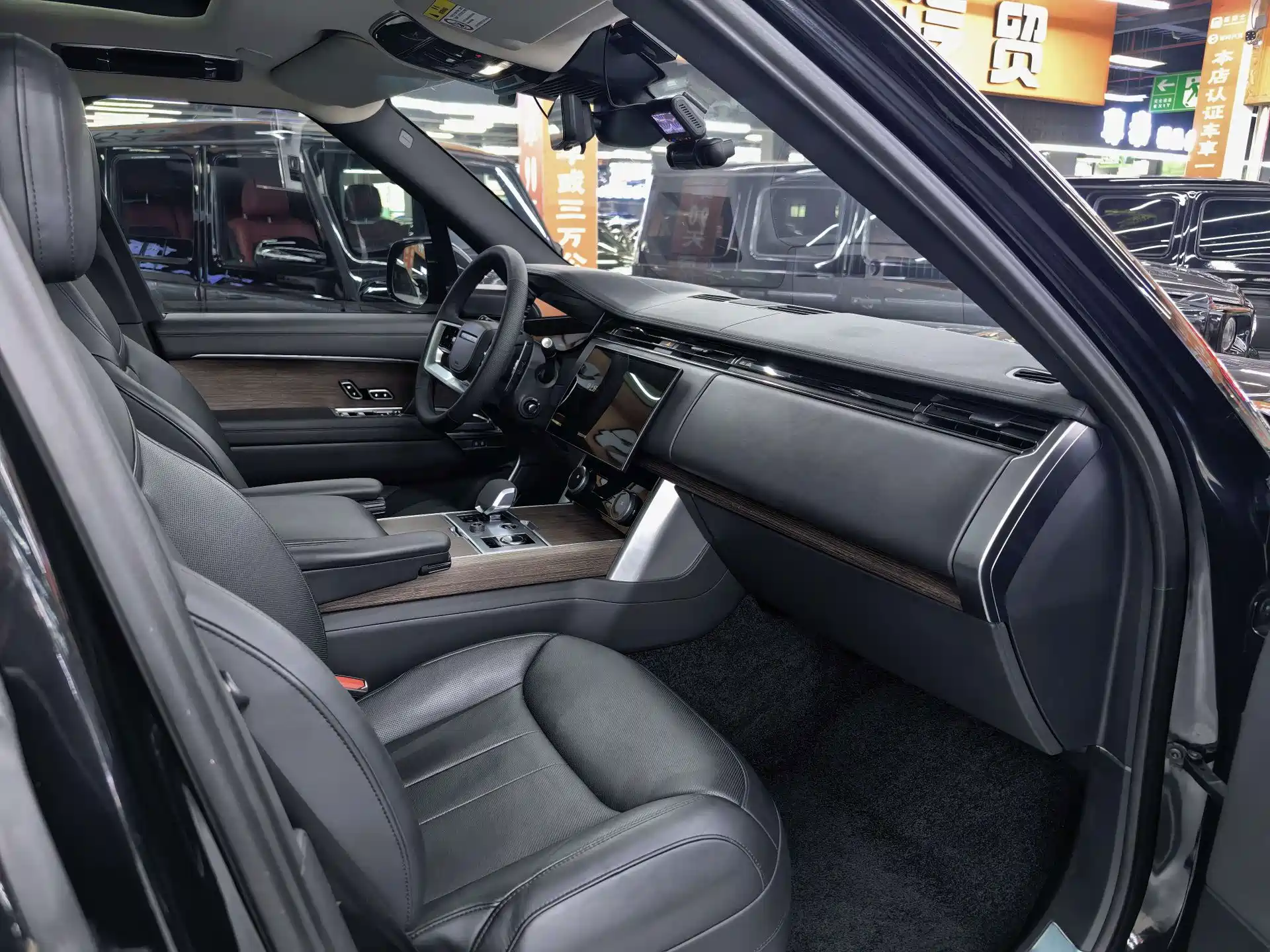 Фото 4 - Land Rover Range Rover