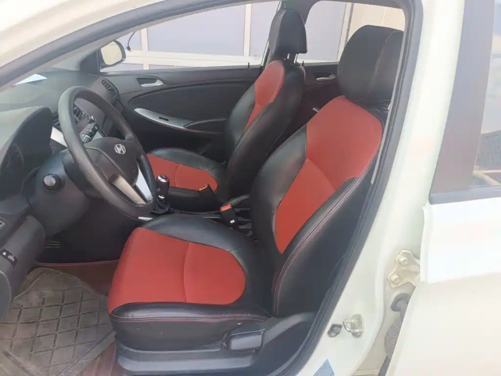 Hyundai Reina 2015 2014 1.4L Manual GLX