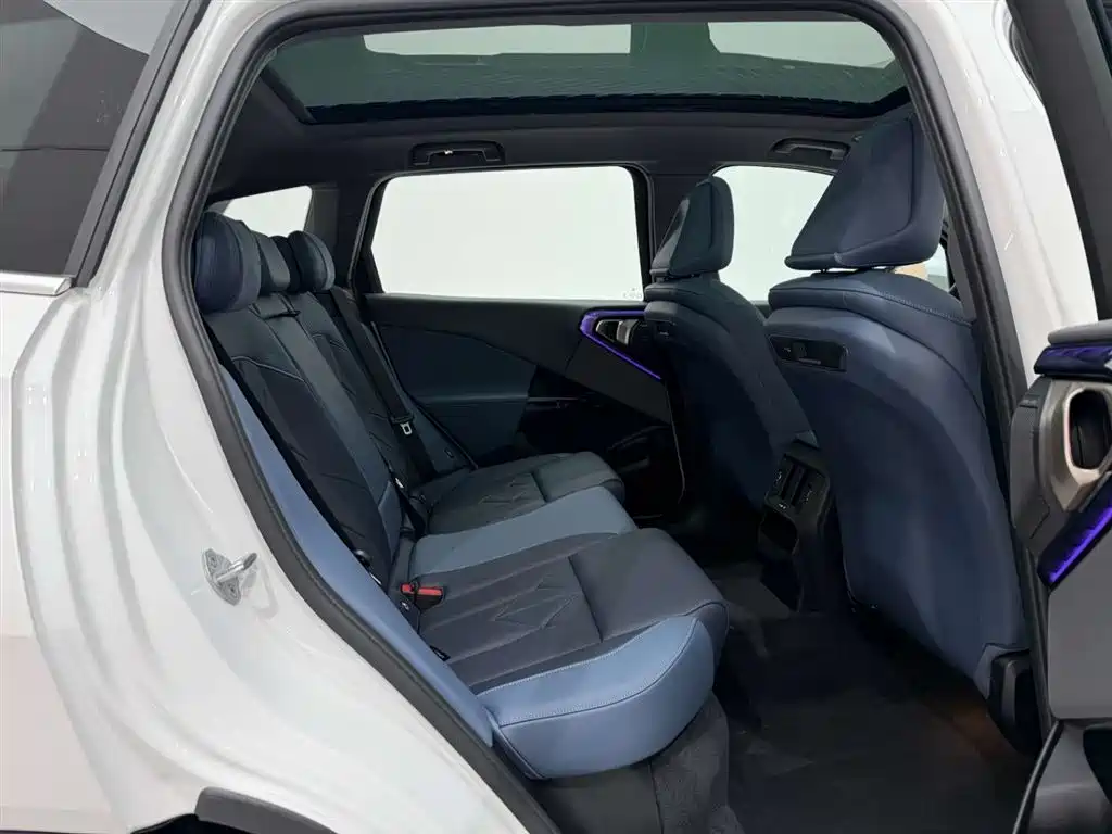 BMW X3 2025 xDrive30L Premium M Sport Package фото 20