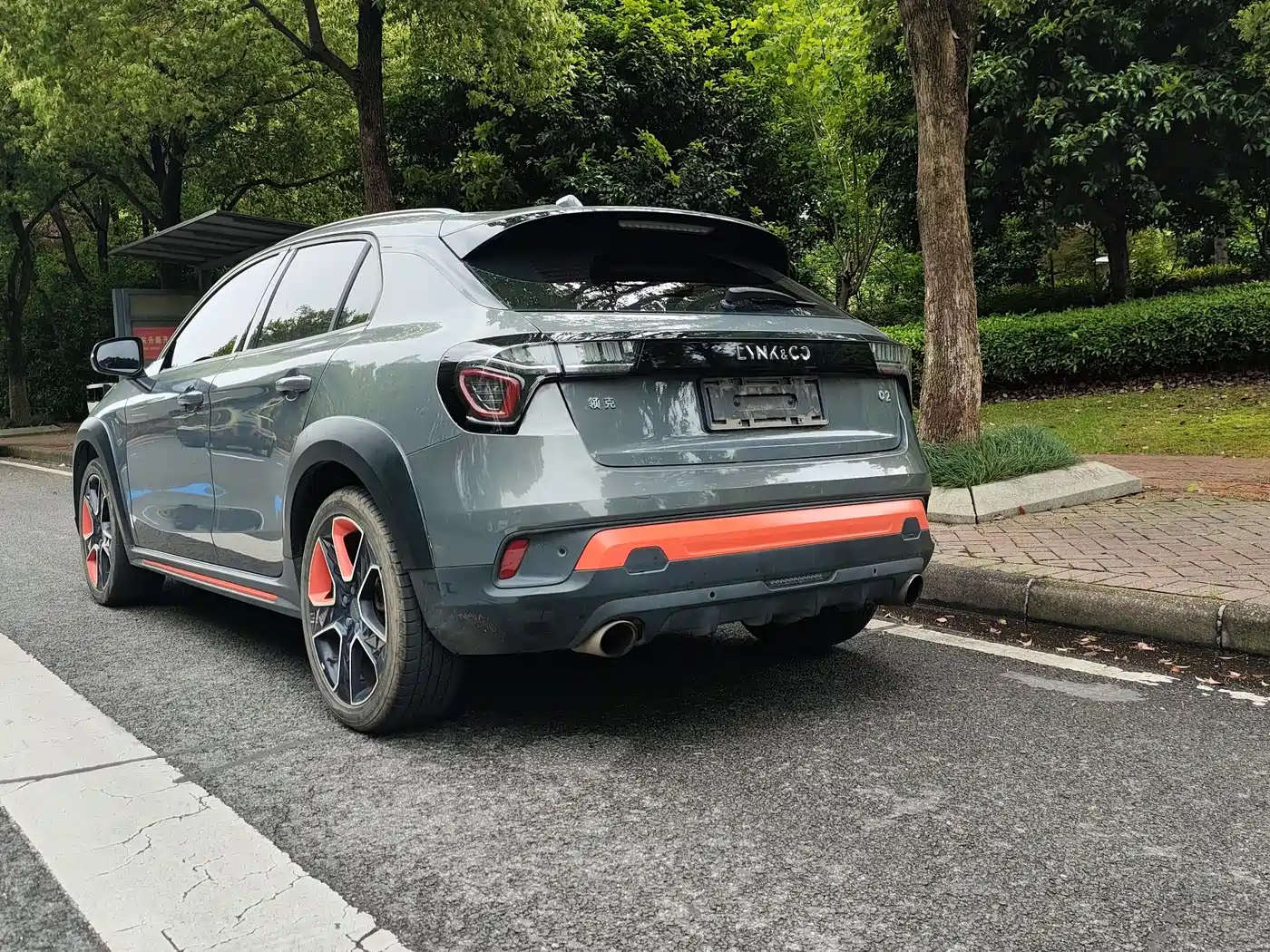 Lynk & Co 02 2019 High Energy Edition 2.0T Automatic 2WD Shine China VI фото 6