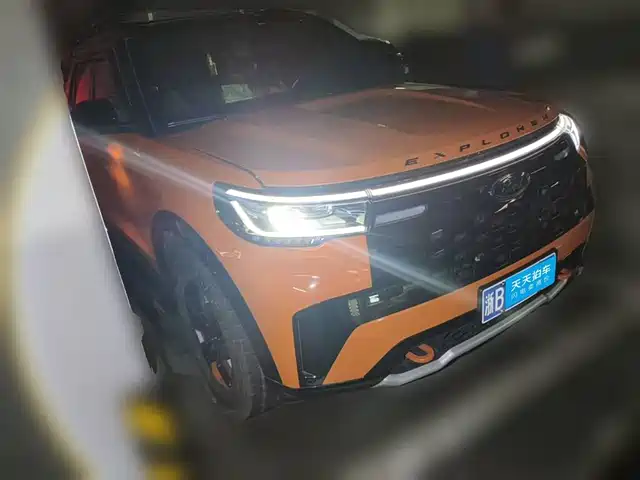 Ford Explorer 2023 EcoBoost 285 Kunlun Summit Edition 7-seater — фото 3
