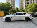 Photo 3 - Porsche Panamera