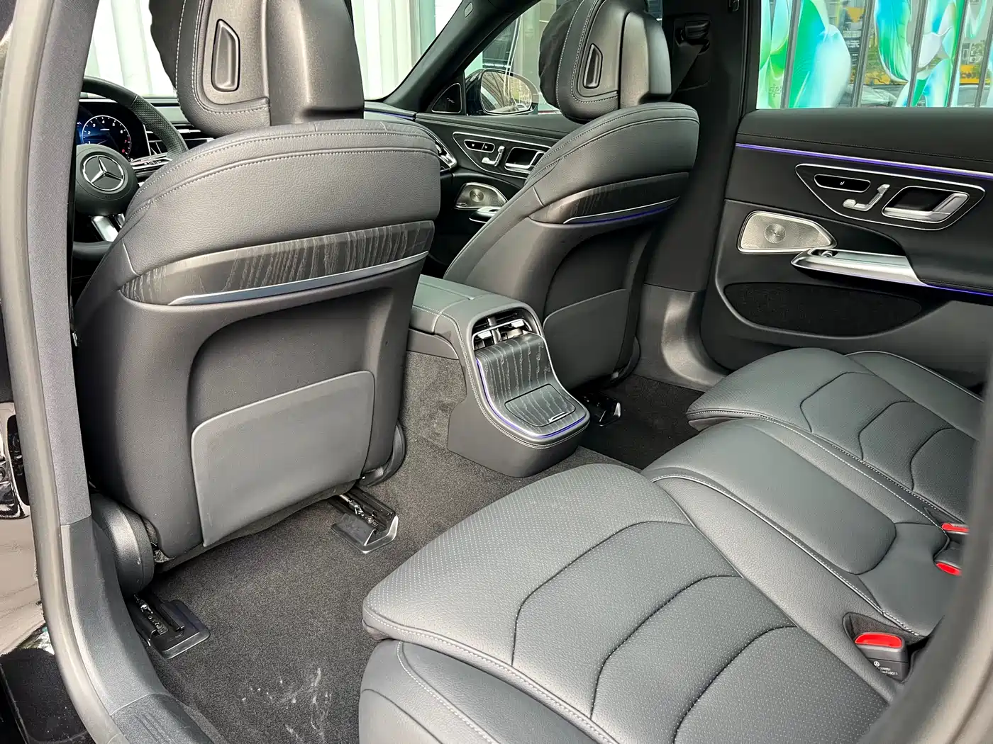 Mercedes-Benz E-Class 2024 Model E 300 L Luxury Sport фото 18