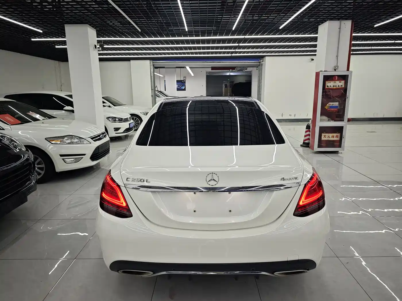 Mercedes-Benz C-Class 2019 C 260 L 4MATIC Sport Edition фото 3