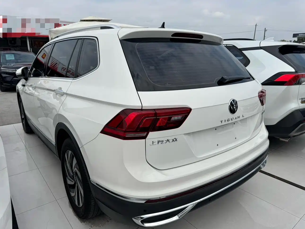 Volkswagen Tiguan L 2022 330TSI Automatic 2WD Comfort Edition фото 12