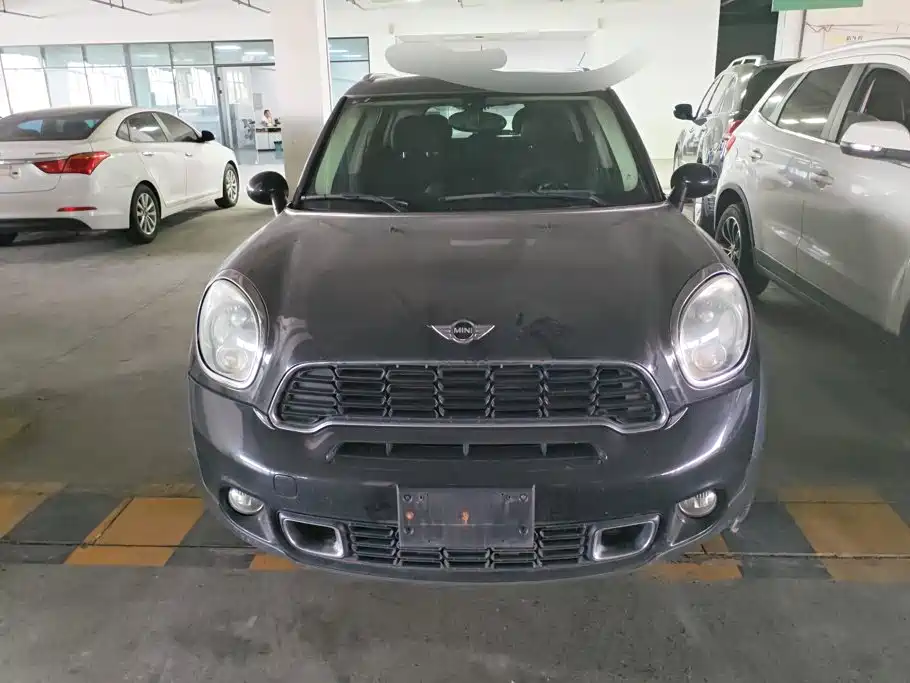 Фото 2 - MINI COUNTRYMAN