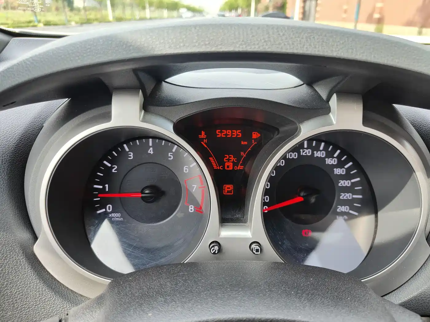 INFINITI ESQ
