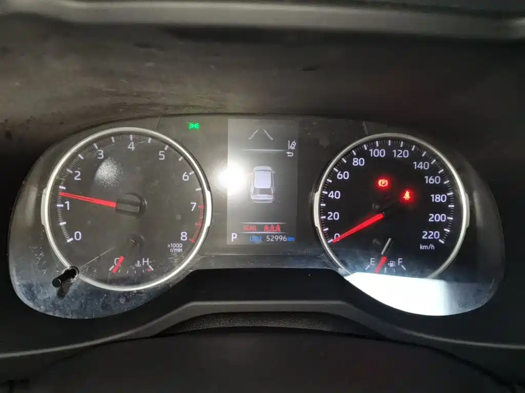 Toyota RAV4 Rongfang 2023 2.0L CVT 2WD Urban Edition фото 12