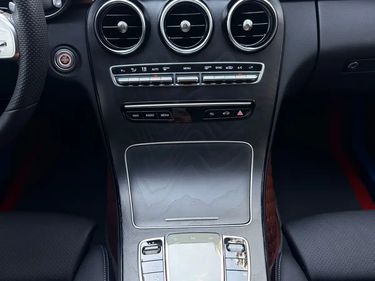 MERCEDES-BENZ CLASS C