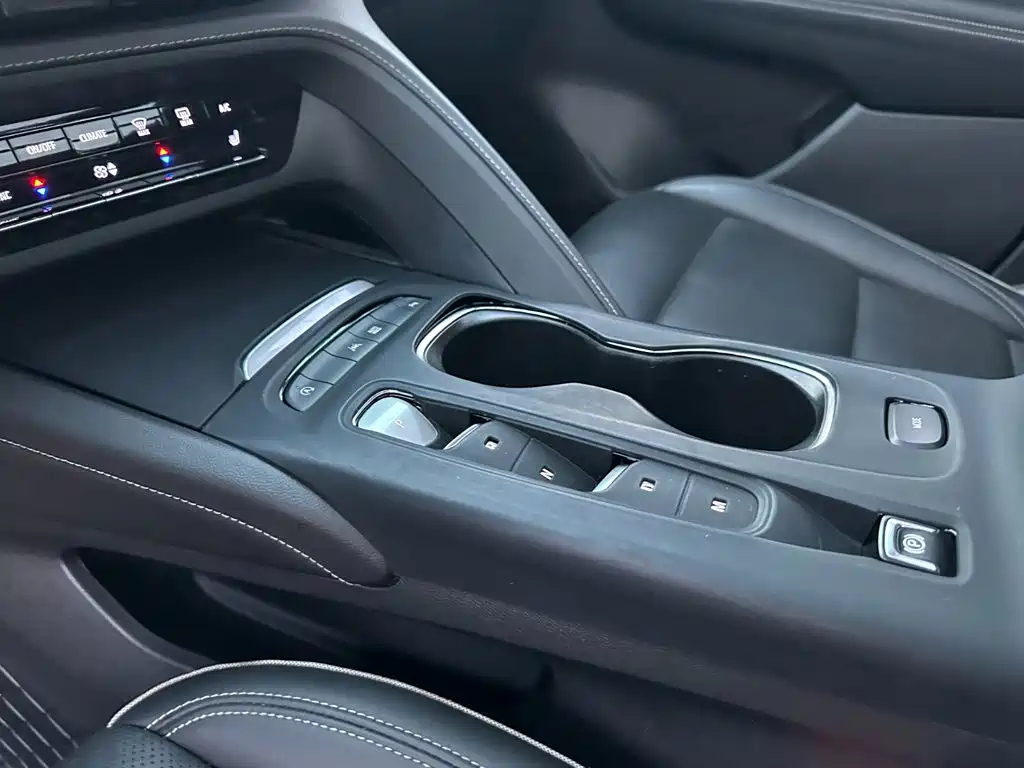 Photo 15 - Buick Envision Plus