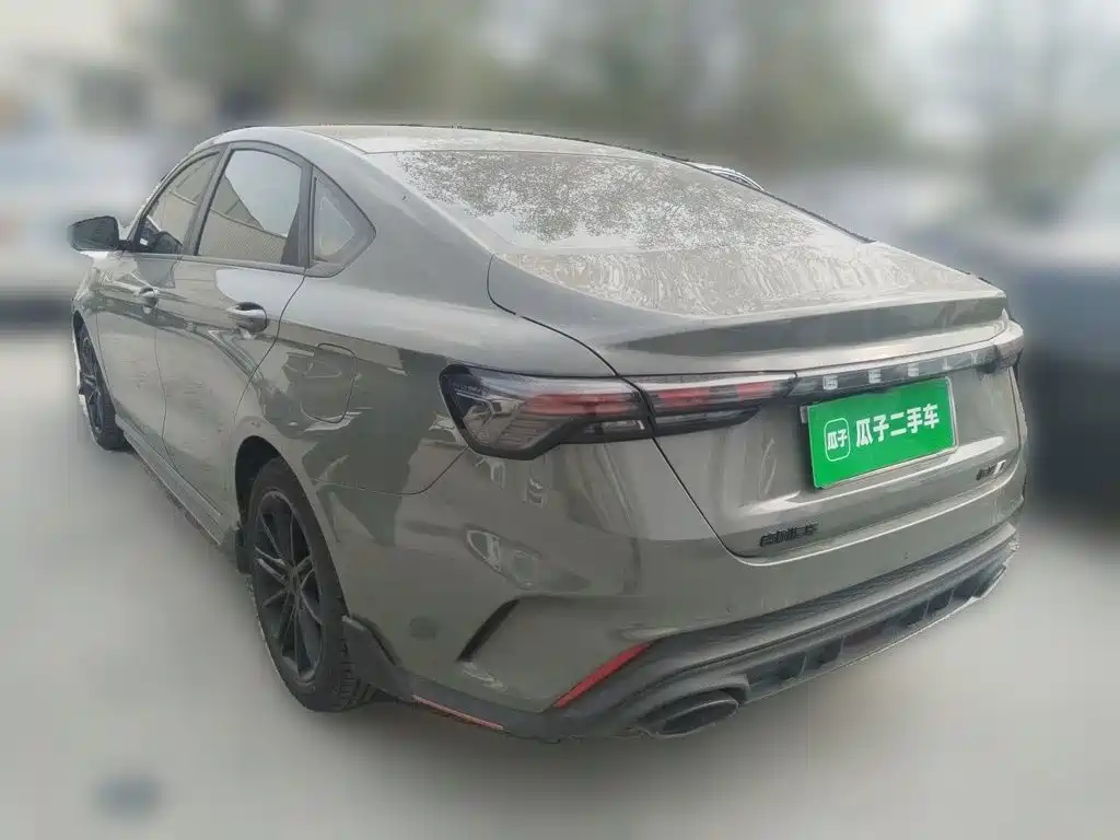 Фото 25 - Geely Binrui