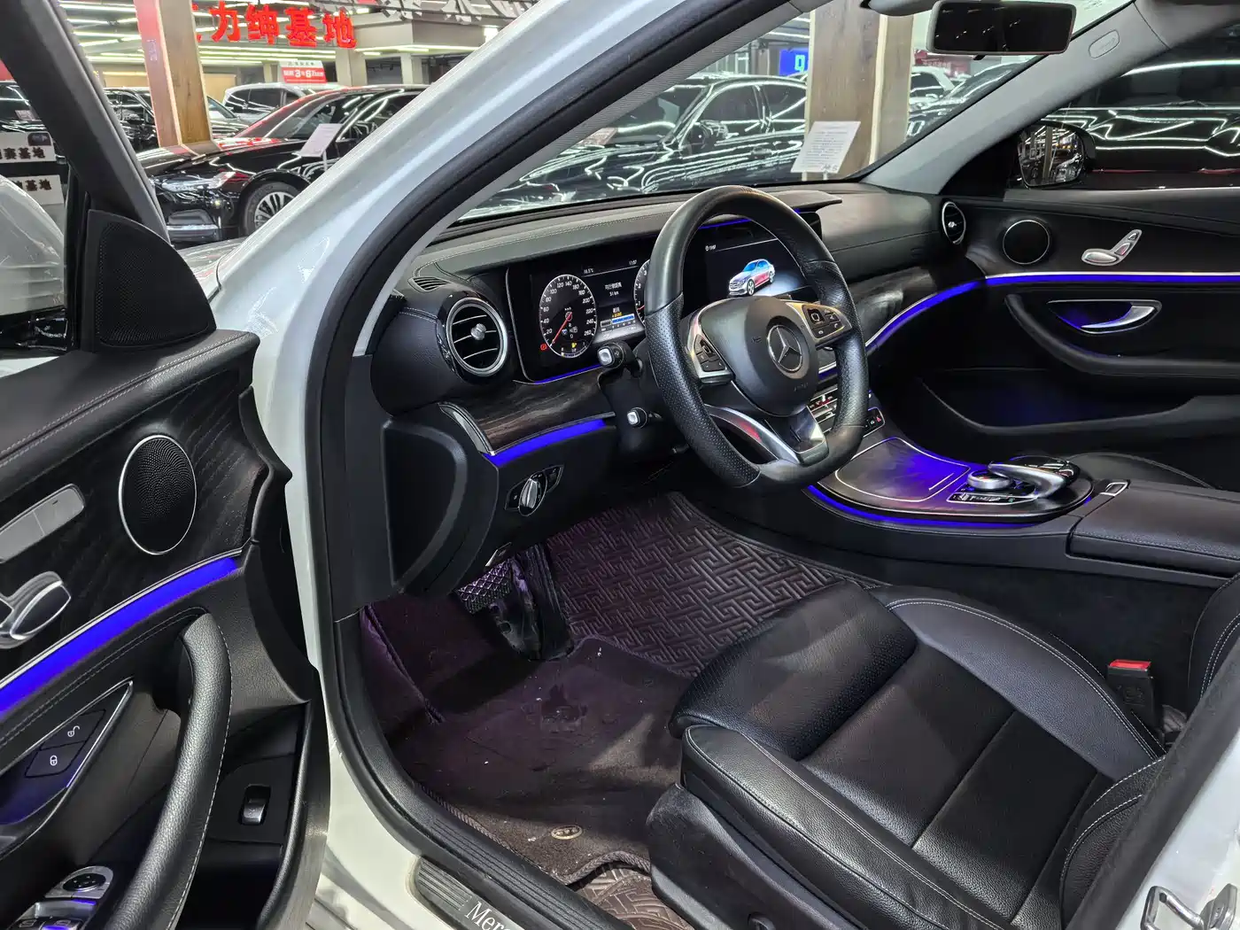 Mercedes-Benz E-Class 2018 Facelift E 200 L Sport фото 13