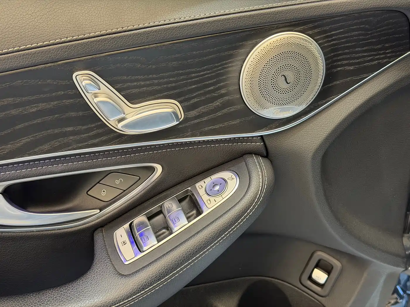 Mercedes-Benz C-Class, миниатюра 12