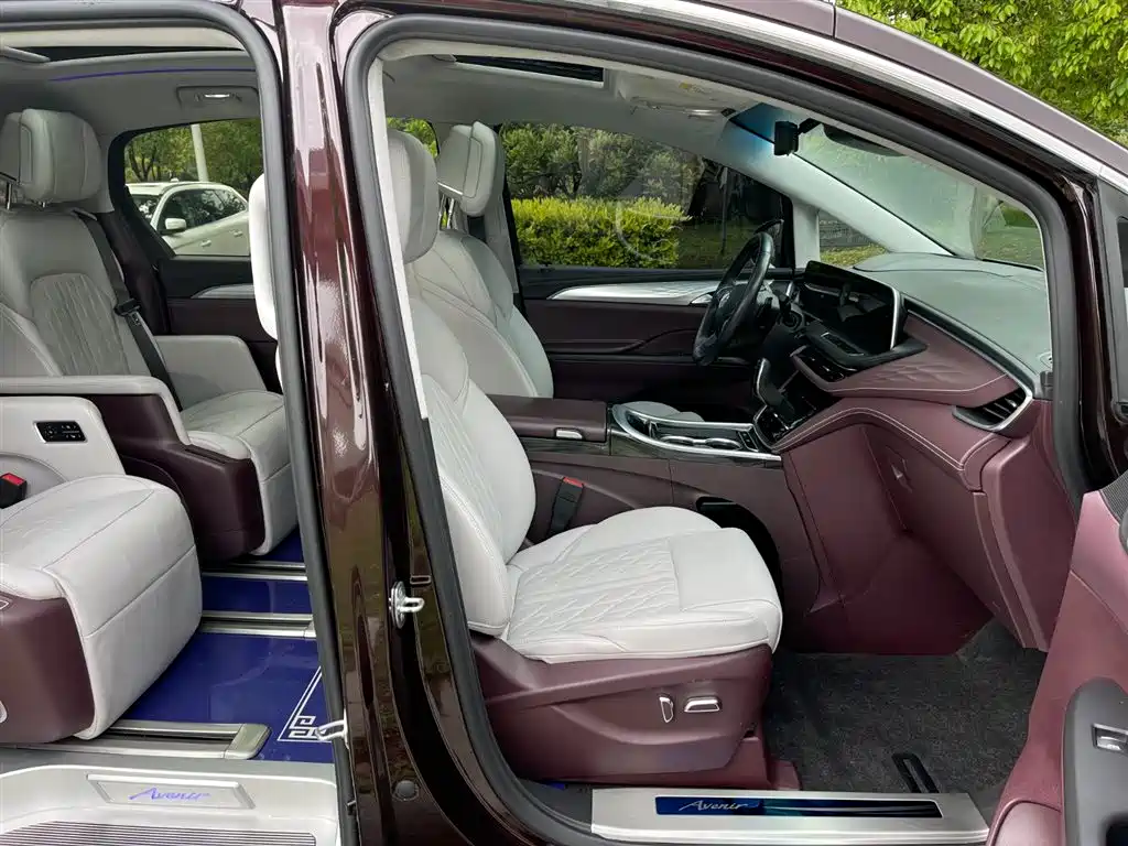 BUICK GL8