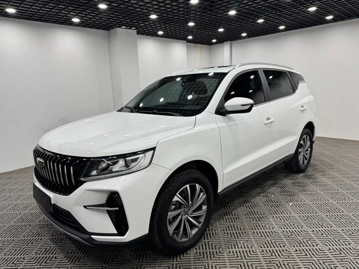 GEELY AUTOMOBILE VISION X6