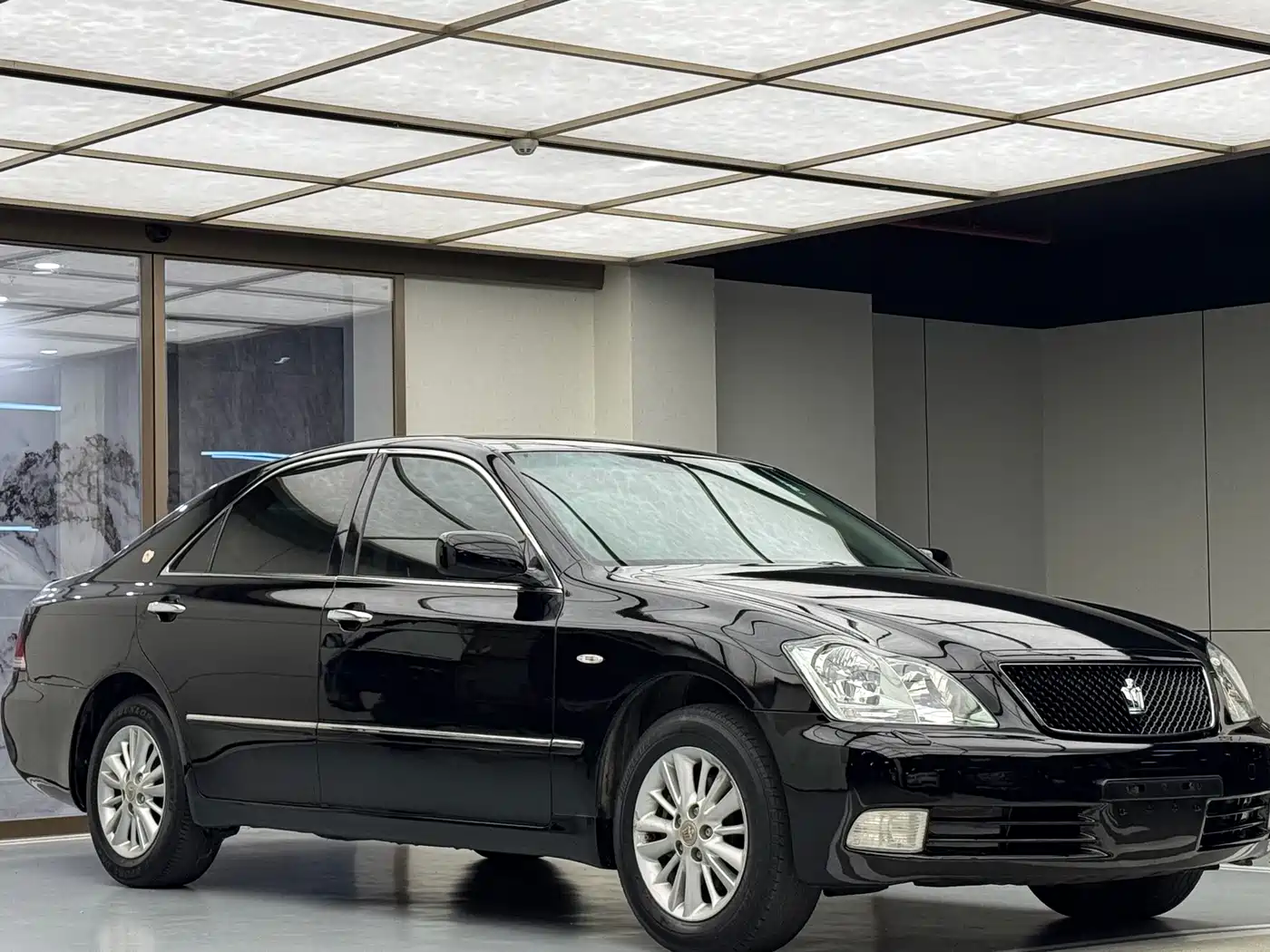 Toyota Crown 2007 2.5L Royal Special Edition фото 2
