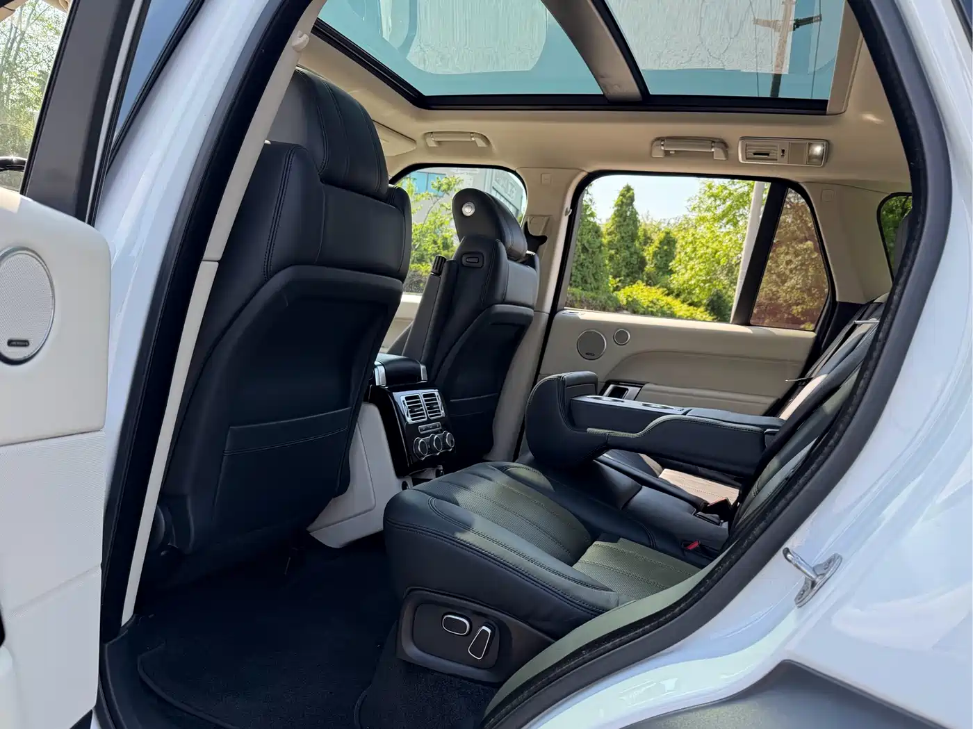 Land Rover Range Rover 2015 3.0 SC V6 Vogue фото 10