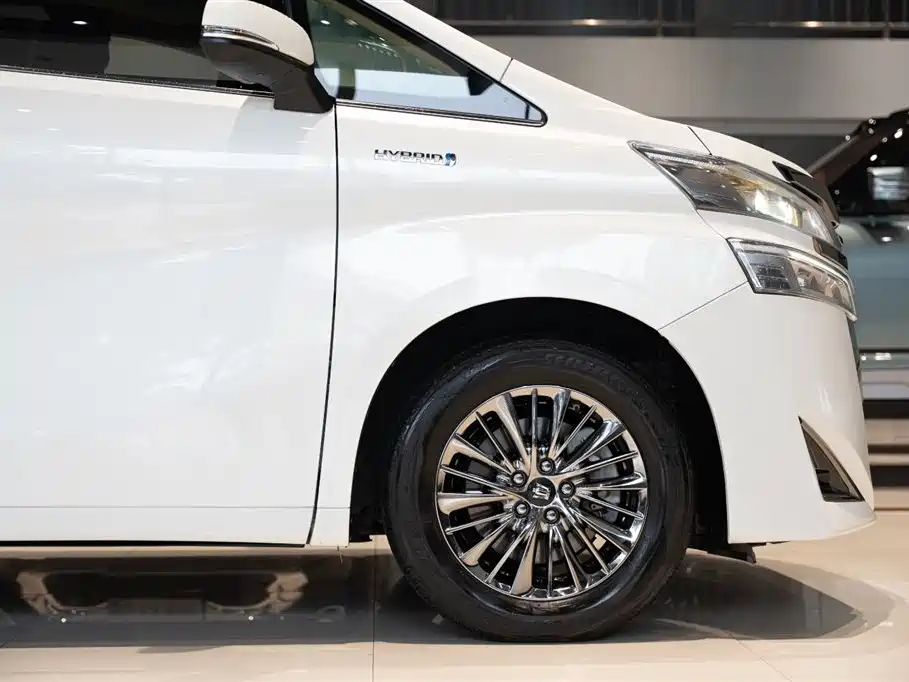 Toyota Vellfire 2023 Crown Hybrid 2.5L HV Premium фото 5