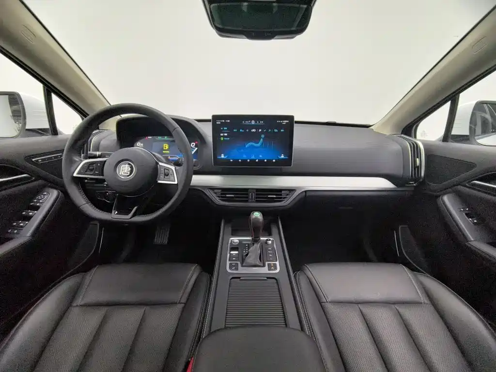 BYD Tang 2020 2019 2.0T Automatic Smart Connect Honor 5-seater China VI
