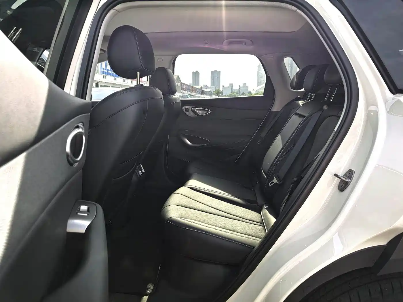 BYD Hai Shi 05 EV 2025 520KM Flagship Smart Navigation Edition фото 6