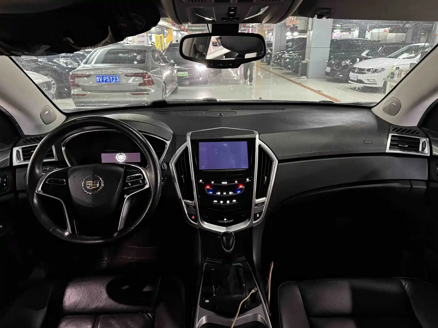 Cadillac SRX 2013 3.0L Comfort фото 10