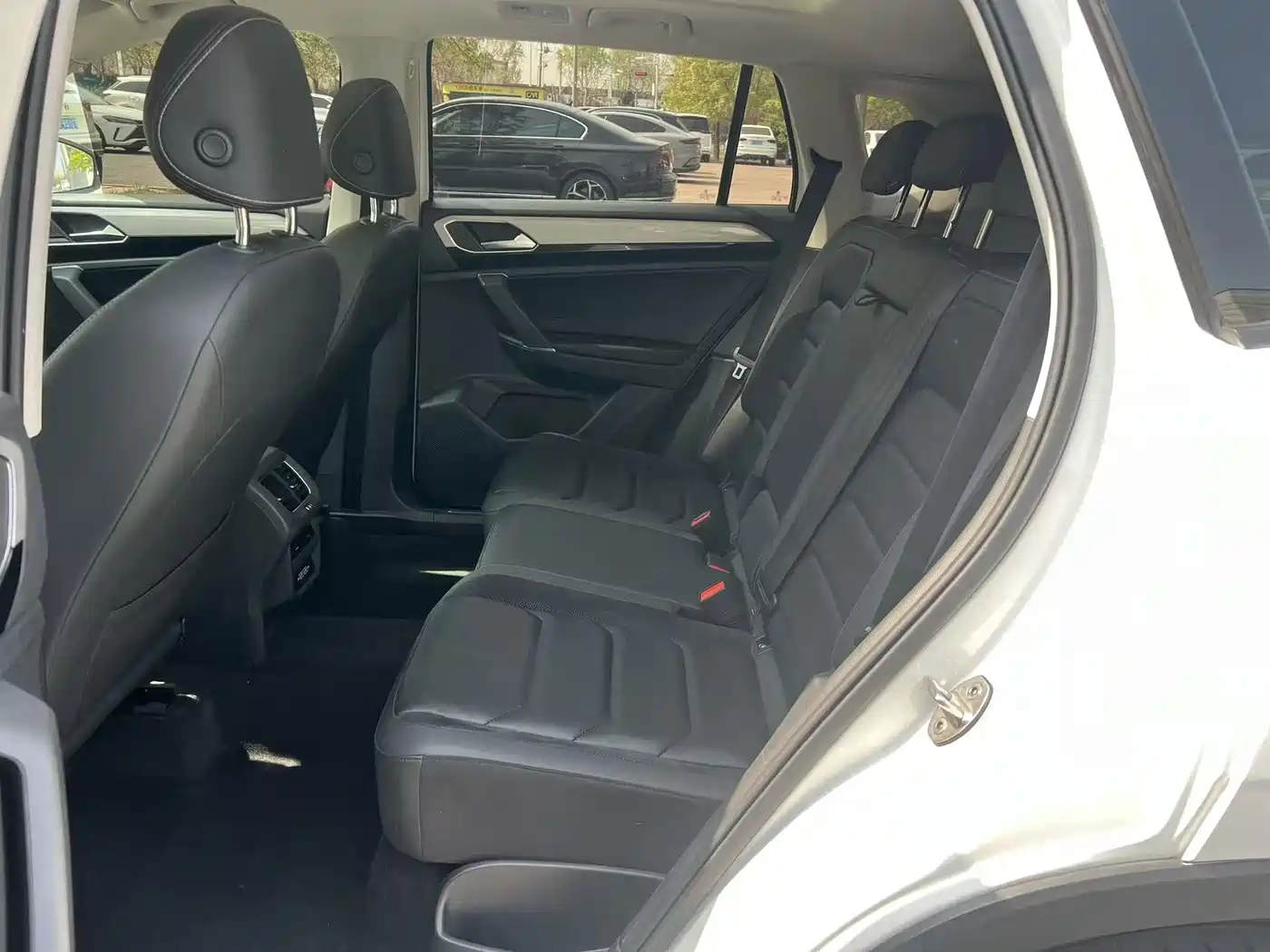 Volkswagen Tayron 2019 330TSI 2WD Luxury China VI фото 8
