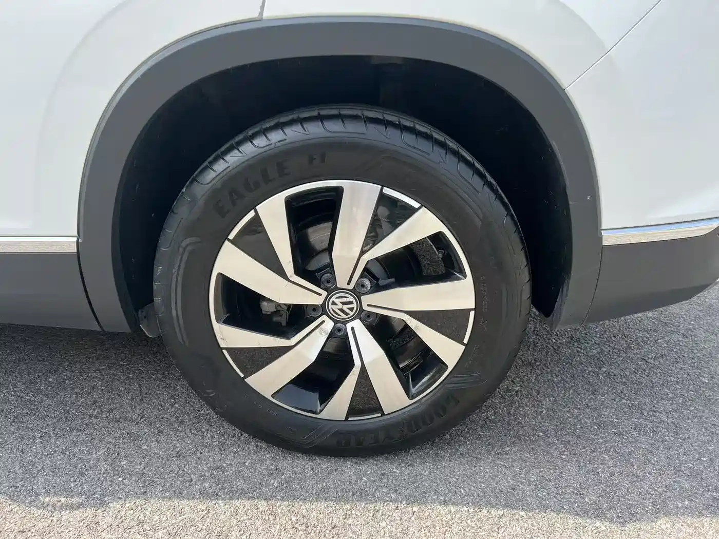 Volkswagen Tayron 2019 330TSI 2WD Luxury China VI фото 17