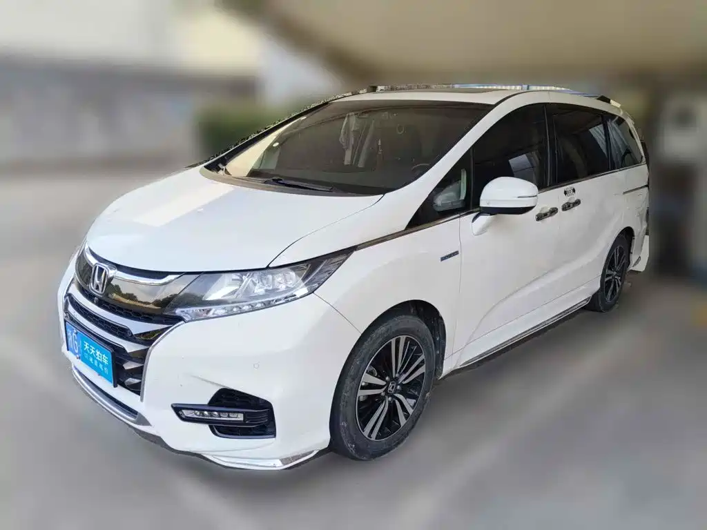 Photo 1 - Honda Odyssey