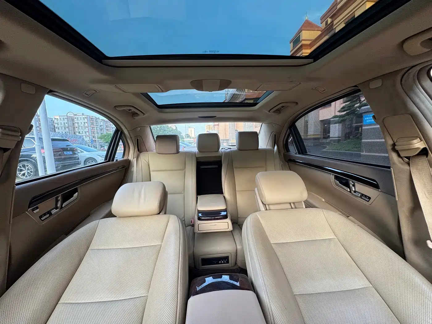 Mercedes-Benz S-Class 2010 S 350 L Luxury фото 15