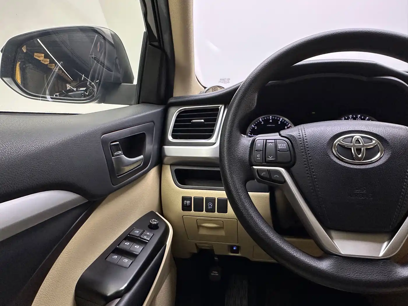 Toyota Highlander 2018 2.0T 2WD Elite 5-Seater China VI фото 20
