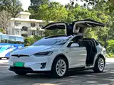 Фото 1 - Tesla Model X