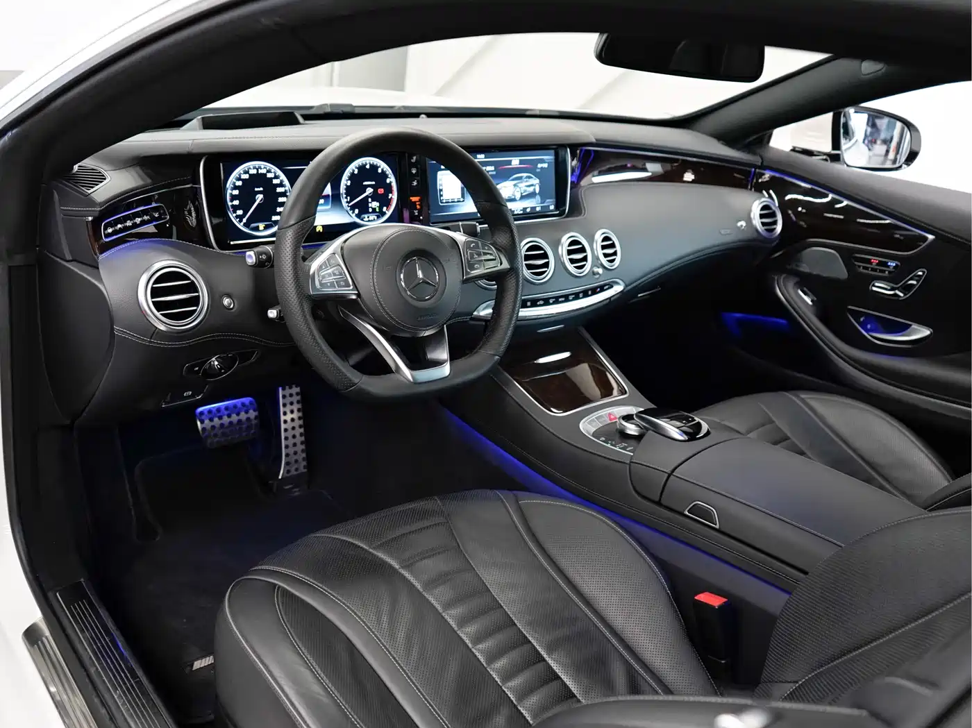Mercedes-Benz S-Class 2017 S 500 4MATIC Coupe фото 11