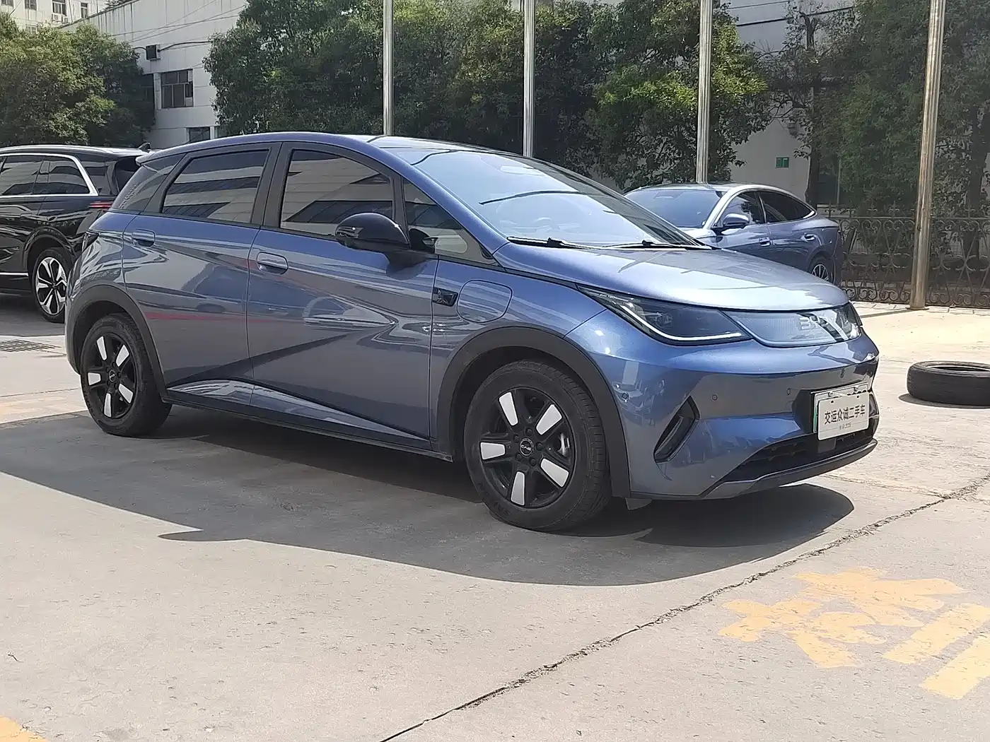 BYD Dolphin 2025 Smart Drive Edition 410km Fashion Version фото 4