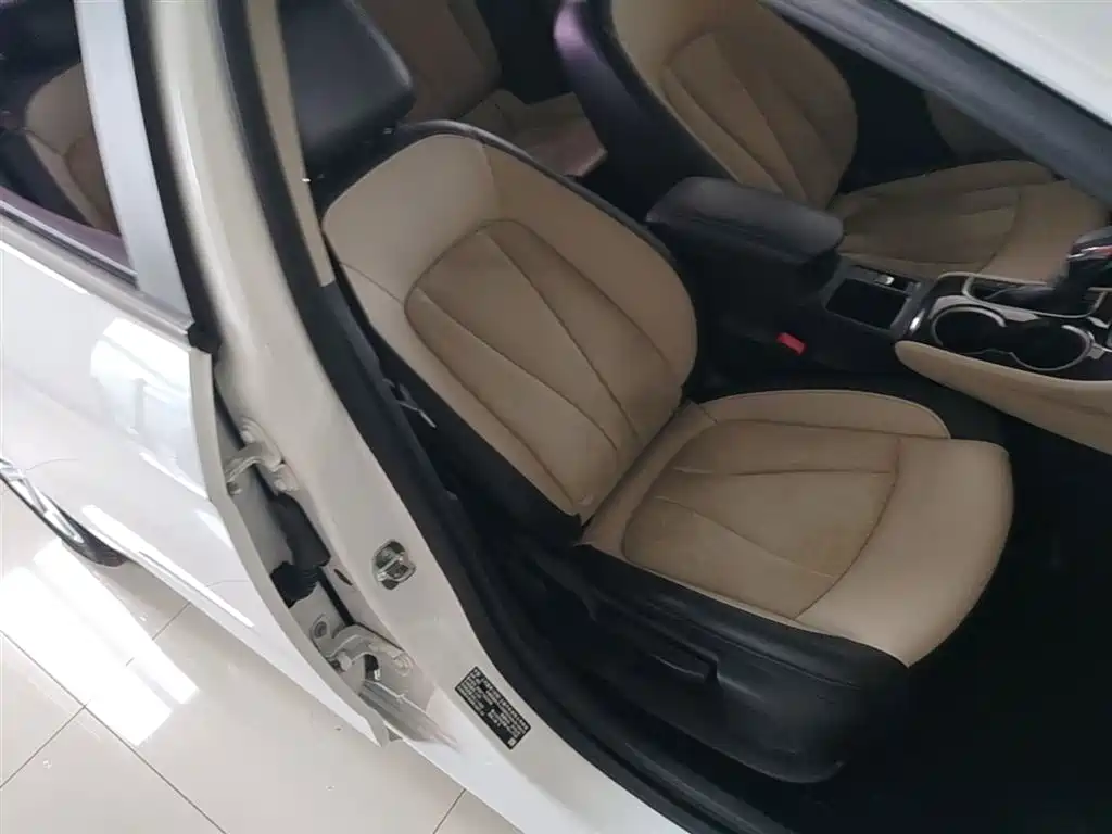 Buick Verano 2018 Sedan 15S Automatic Leading фото 25
