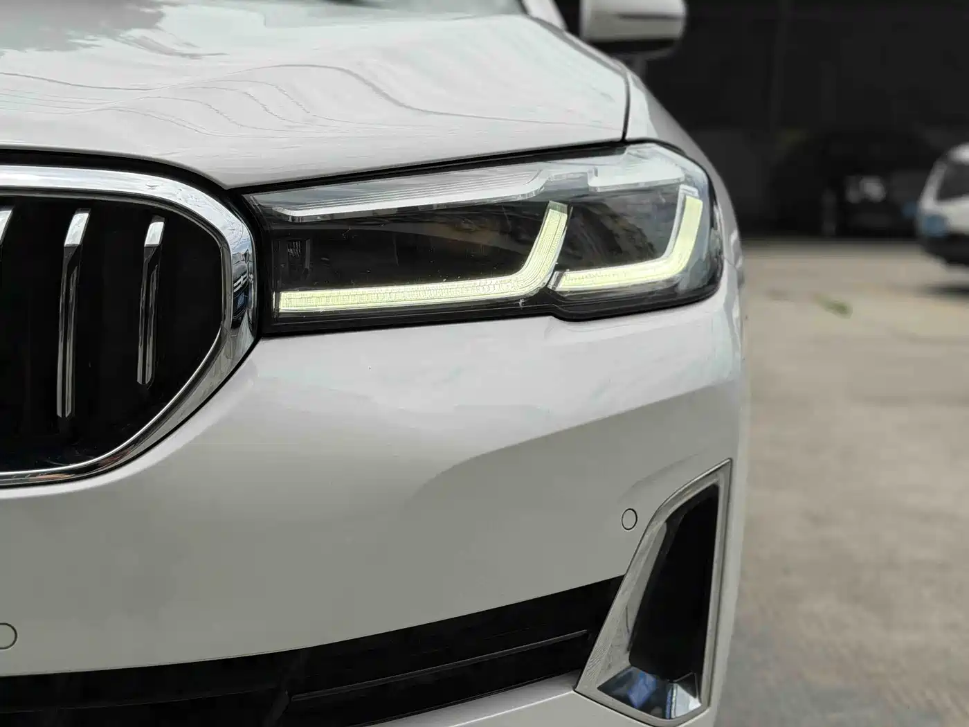 BMW 5 Series 2021 530Li Premium Luxury Package фото 4