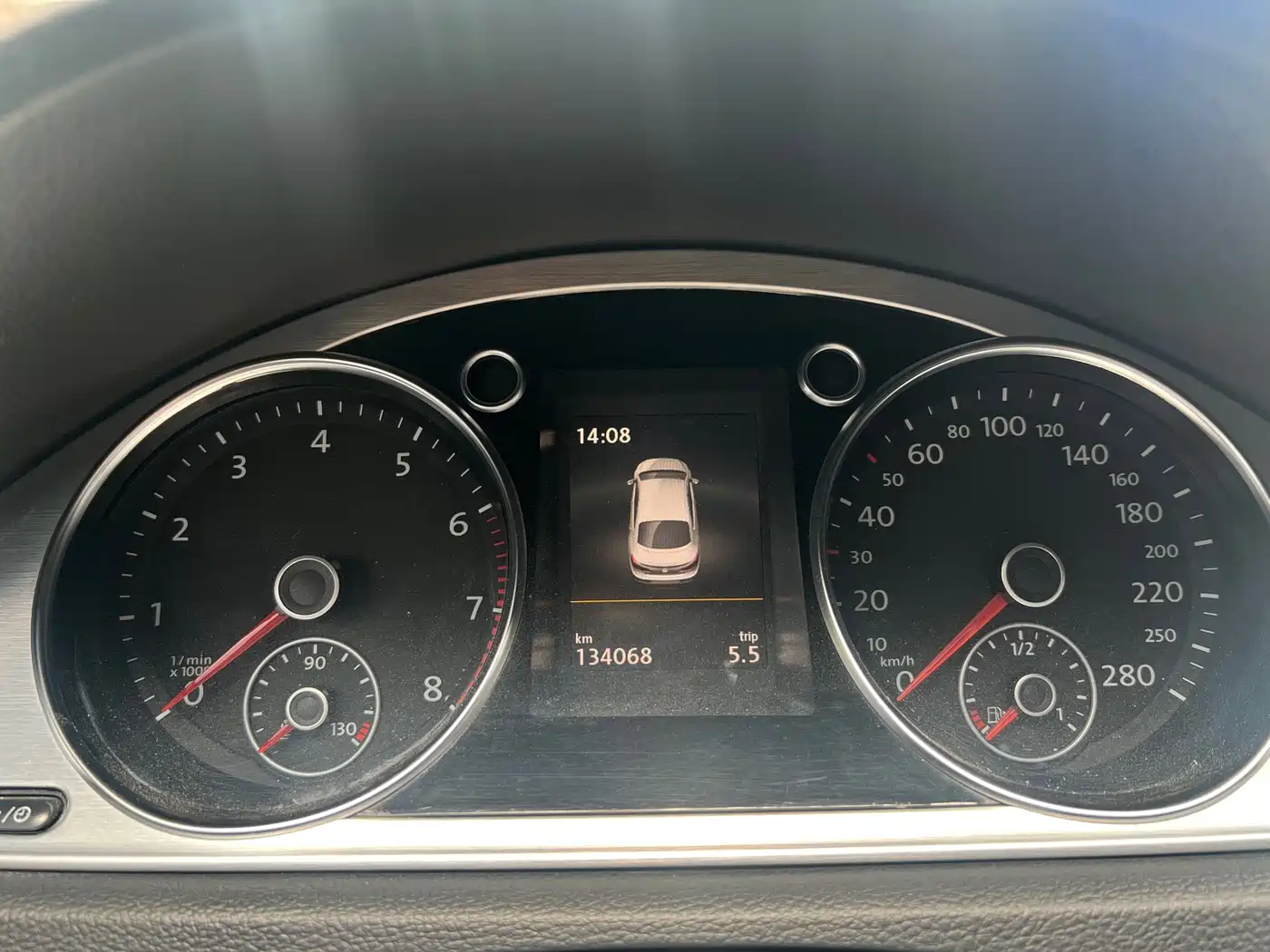 Volkswagen FAW-Volkswagen CC 2016 Model 1.8TSI Premium фото 16