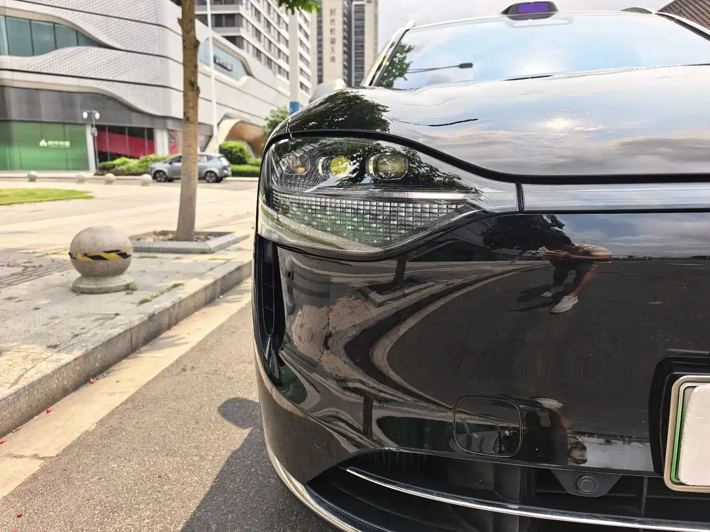 AITO Wenjie AITO M9 2024 Range Extender Max Edition 42kWh 6-seater фото 2