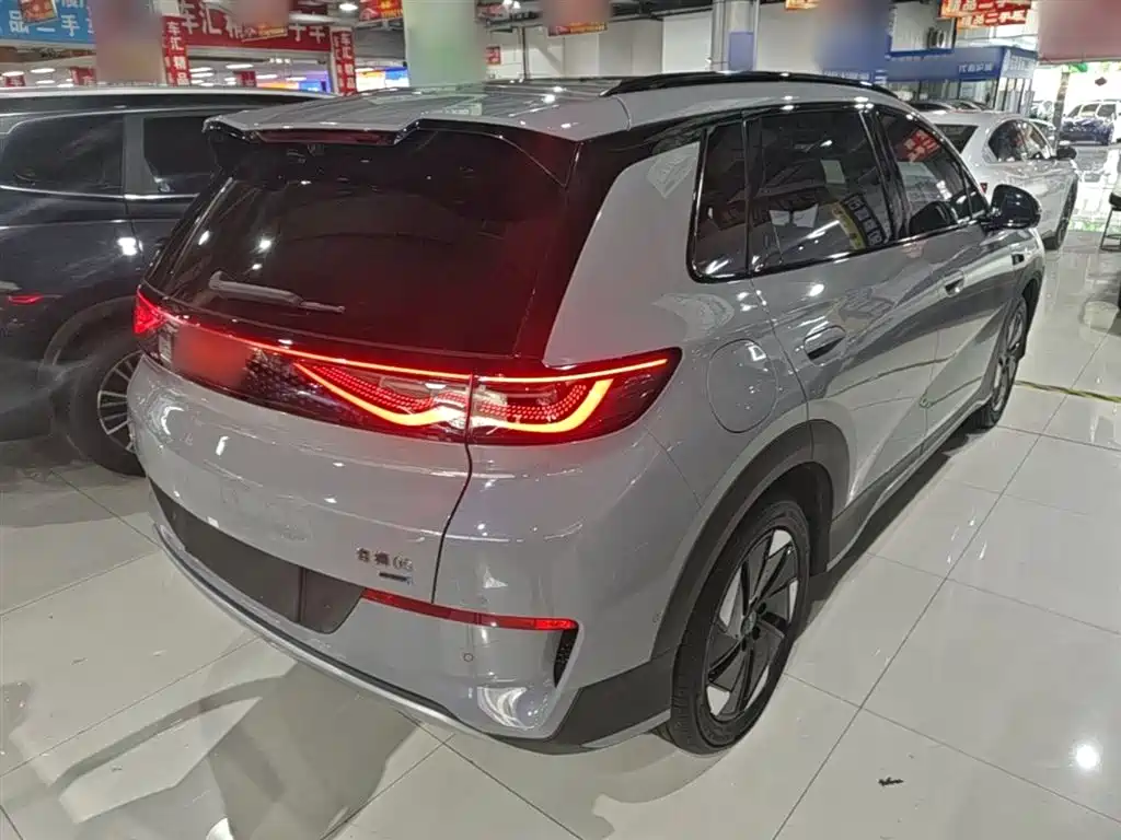 BYD Hai Shi 05 EV 2025 520KM Flagship Smart Navigation Edition фото 7