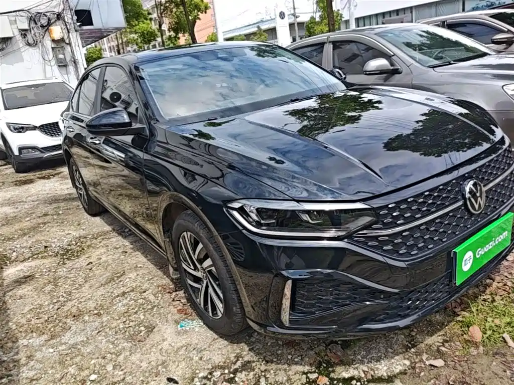 Volkswagen Lavida 2024 Model 300TSI DSG Starlight Full Comfort Edition фото 4