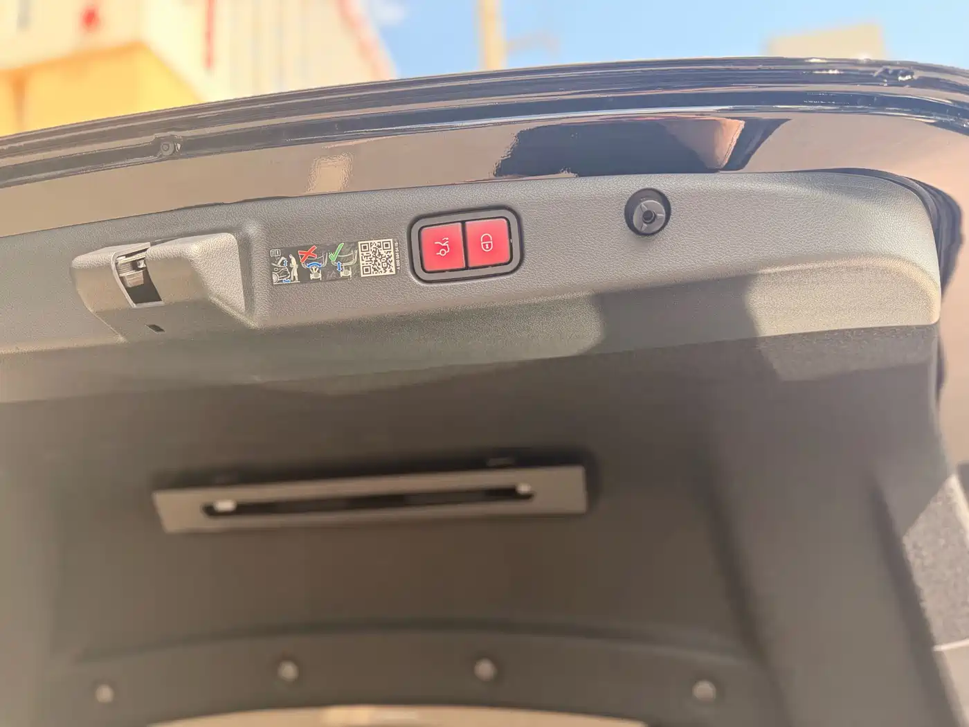 MERCEDES-BENZ E CLASS NEW ENERGY